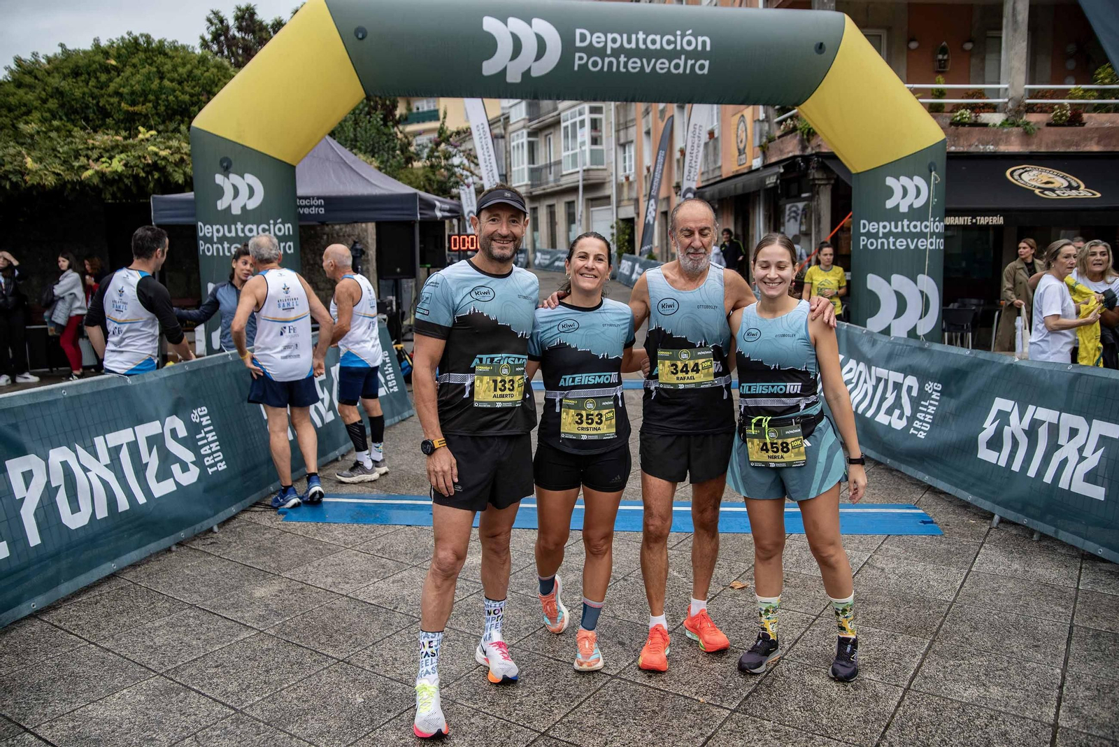 Galería | Gondomar celebra la carrera 'Entrepontes'