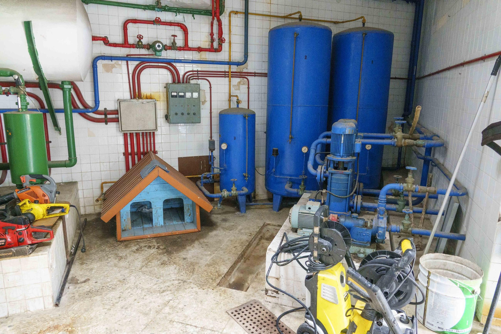 Galería | El interior del búnker nuclear que se esconde en O Castro