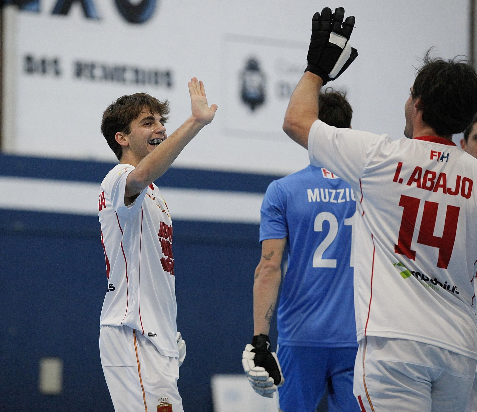 Galería | Ourense disfruta y se divierte con la selección española de hockey sala