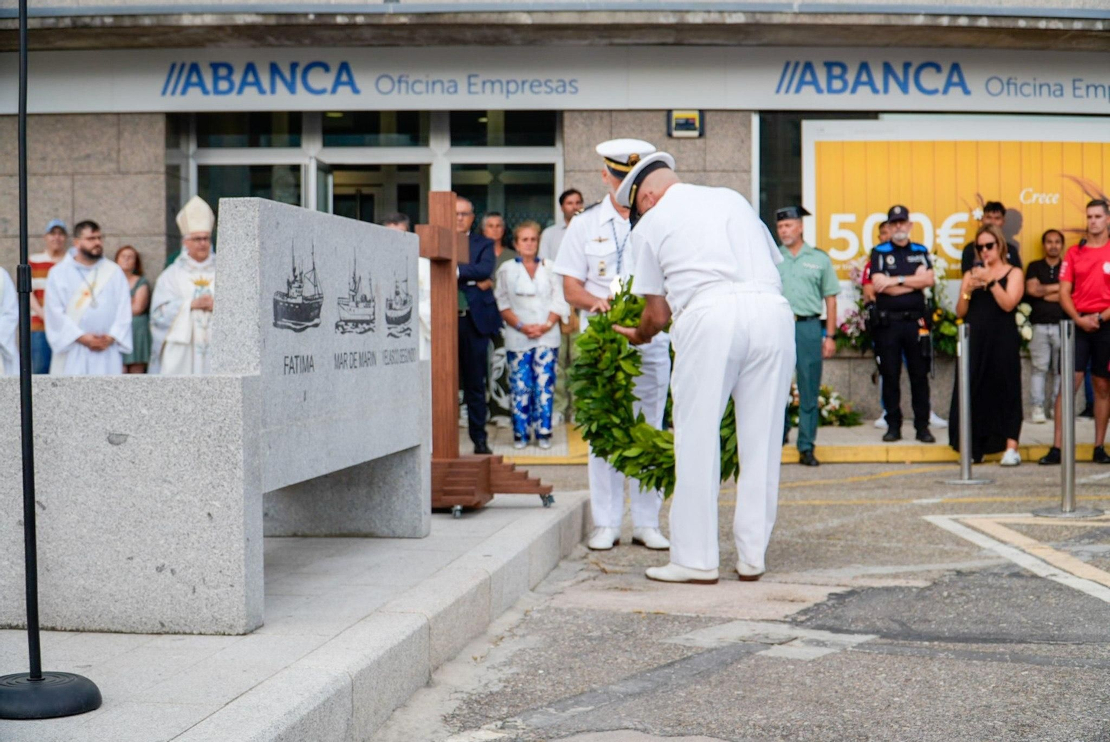Galería | Vigo rinde homenaje a la Virgen del Carmen por tierra y por mar