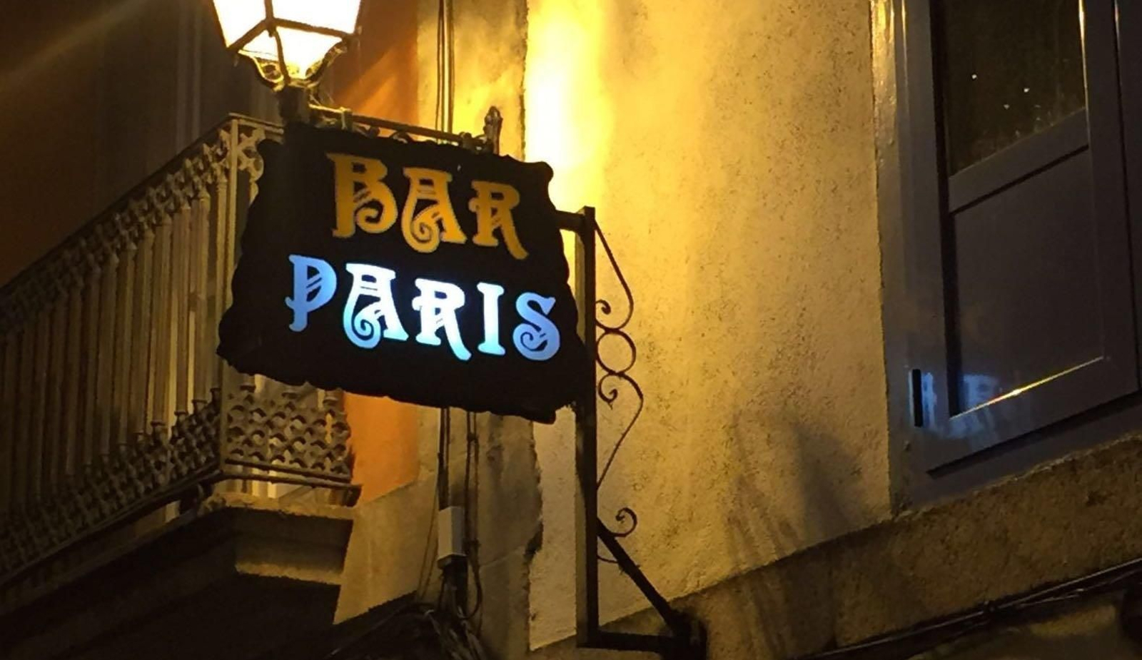 El Bar París está de cumpleaños.
