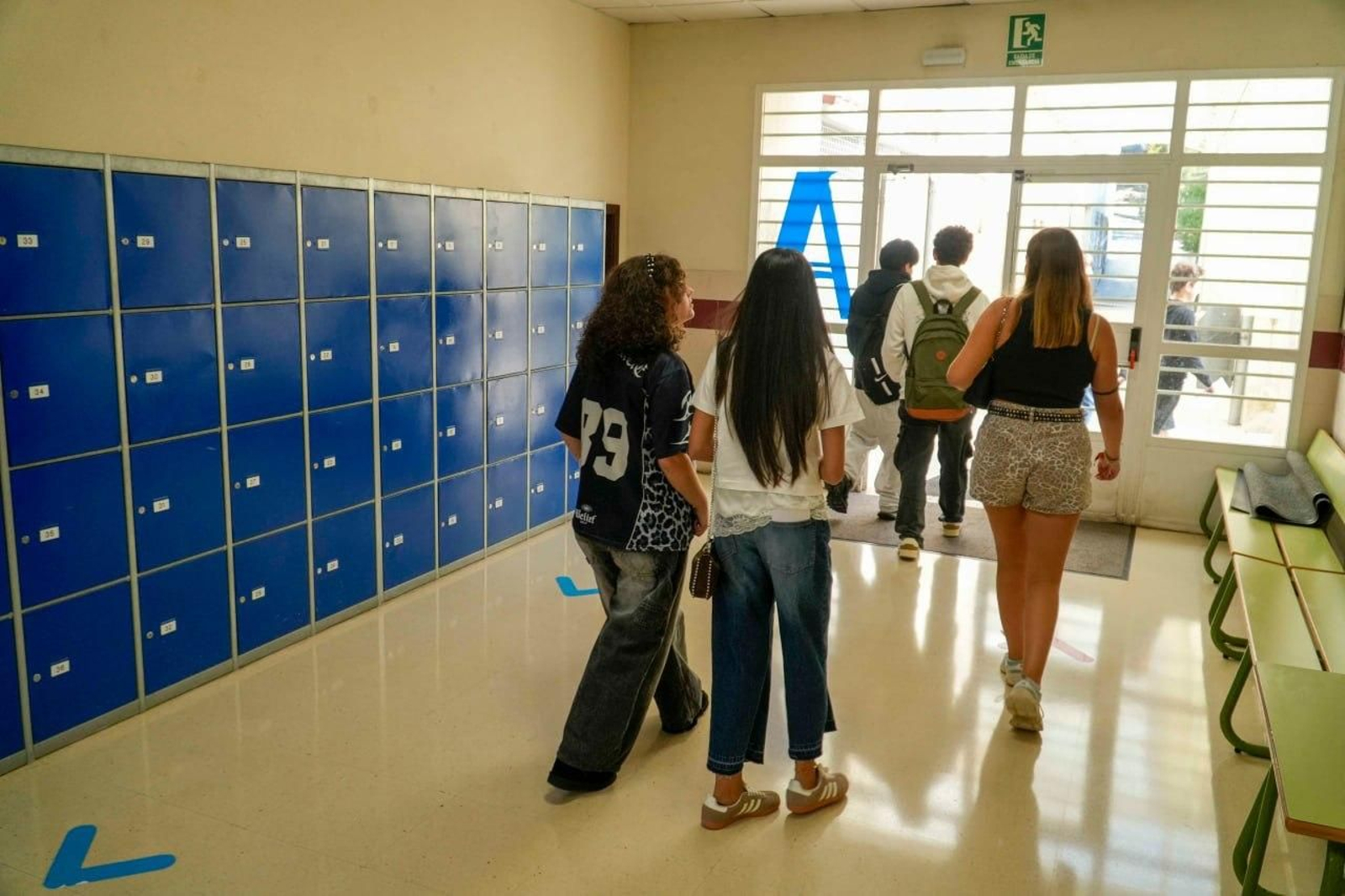 Galería | Vigo vuelve a las aulas entre abrazos, nervios e ilusión