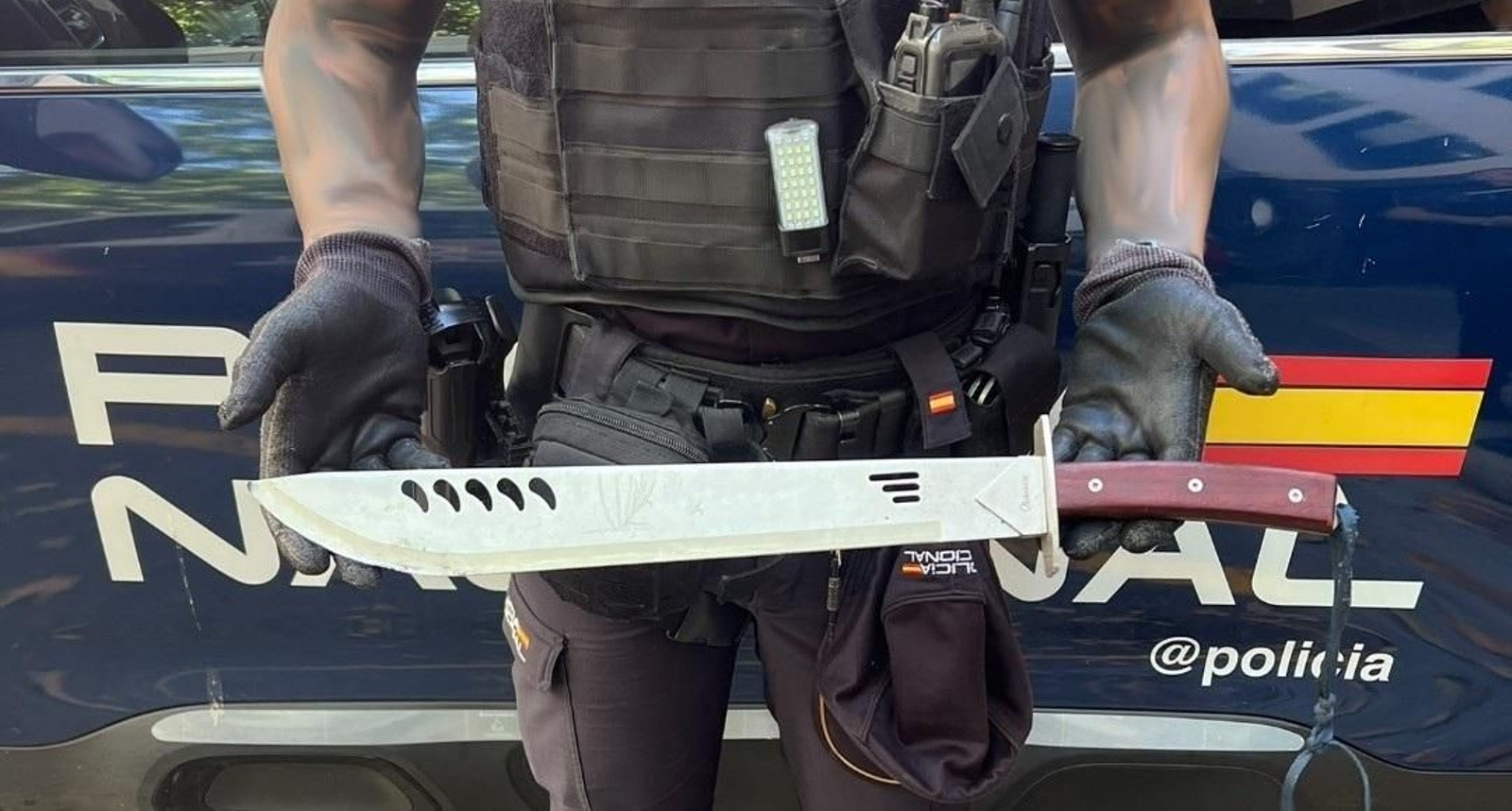 Machete incautado al detenido de amenzar y perseguir a su expareja en Palma de Mallorca.