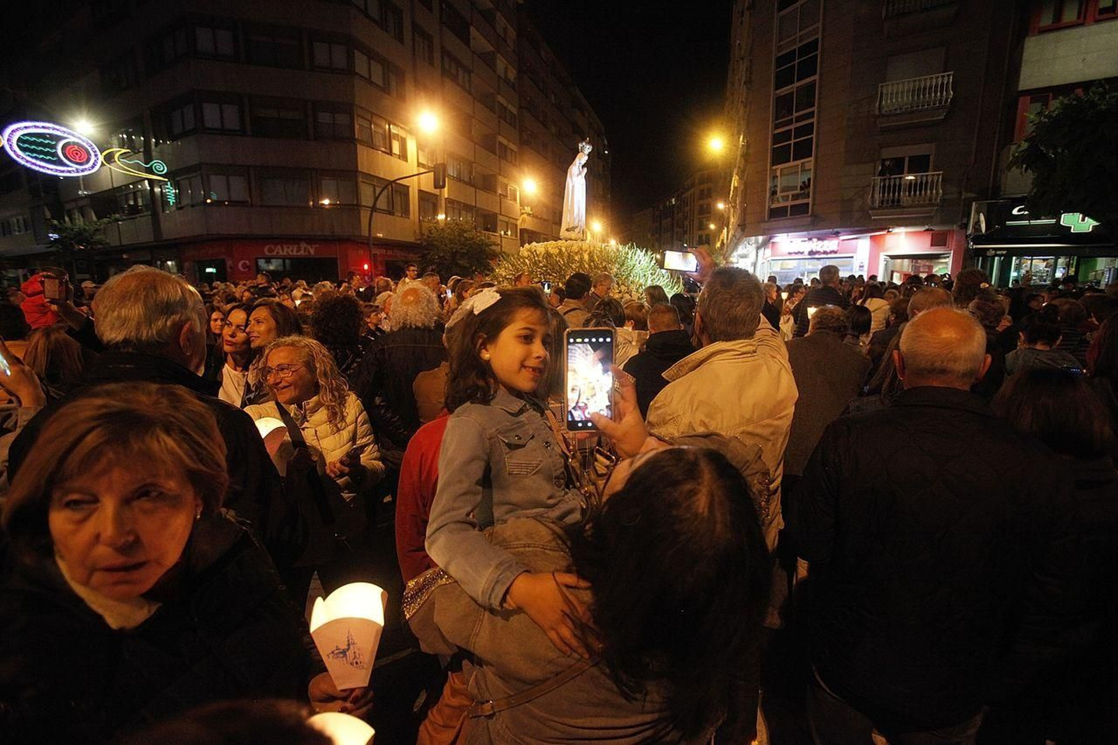 Paso de la Procesión de la Virgen de Fátima