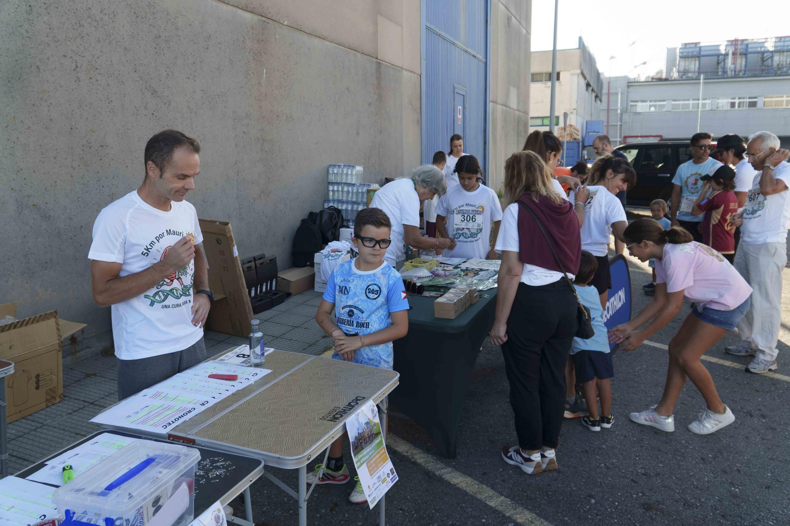 Galería | El puerto pesquero de Vigo acoge hasta cinco carreras organizadas por Carlos Adán