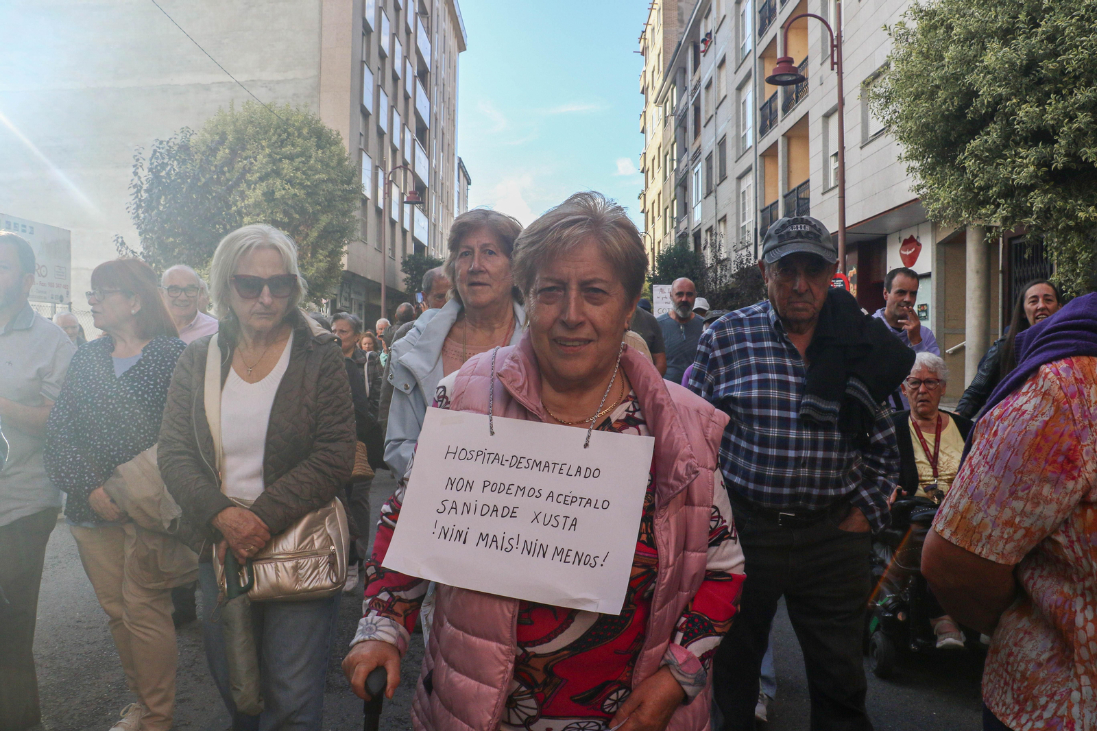 Galería | O Barco salió a la calle para pedir mejoras en sanidad