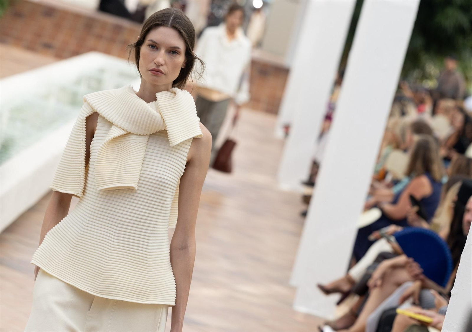 Todos los diseños presentados por Adolfo Domínguez en su regreso a la Fashion Week, en fotos