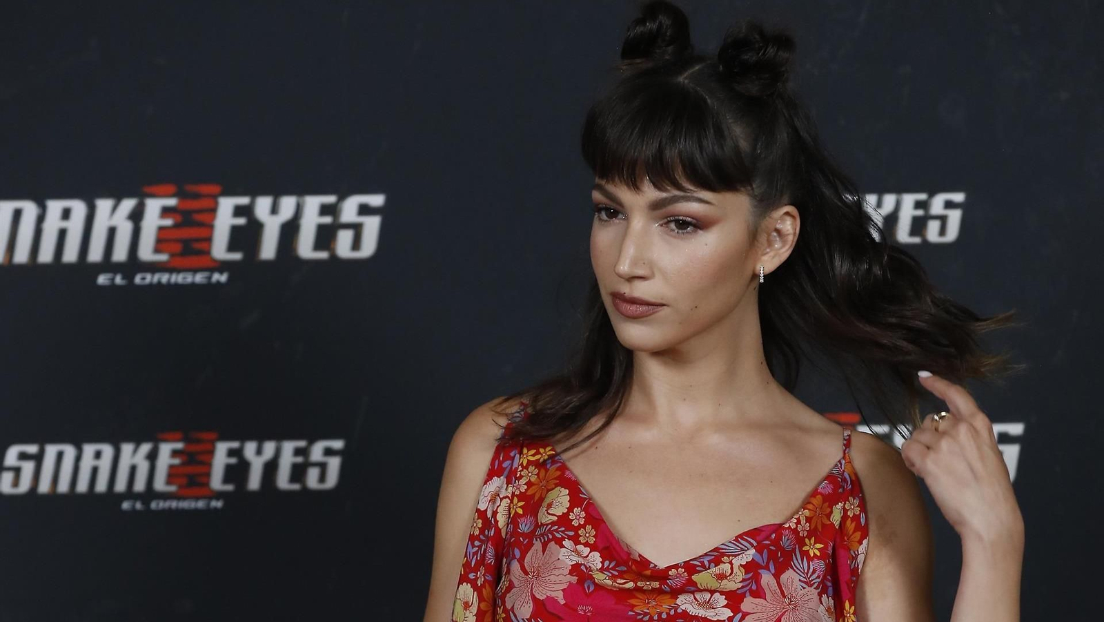 La actriz Úrsula Corberó posa durante el pase gráfico de la película "Snake eyes: El origen" en Madrid