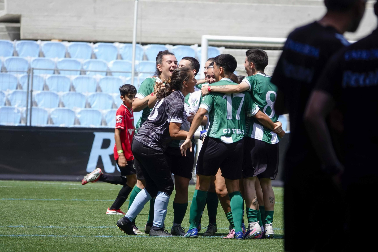 Galería | Balaídos despide la Vigo Cup con el acto de clausura y entrega de medallas