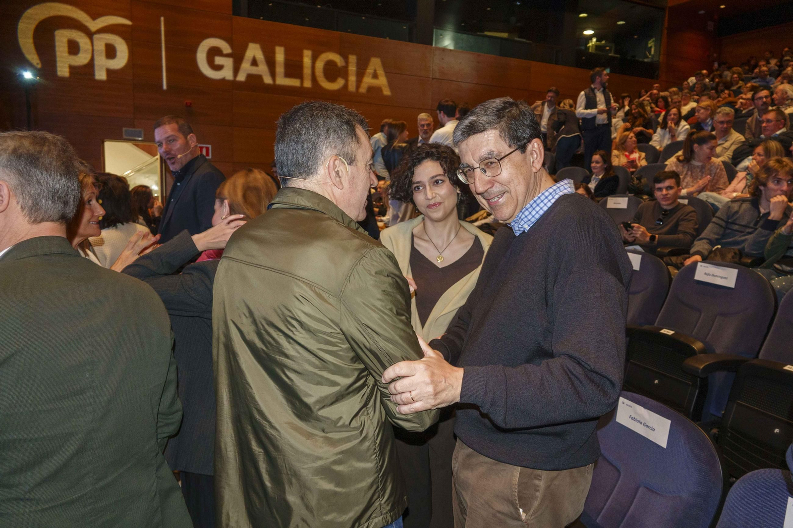 Galería | Rueda lidera el acto del PPdeG en Vigo y hace balance del mandato