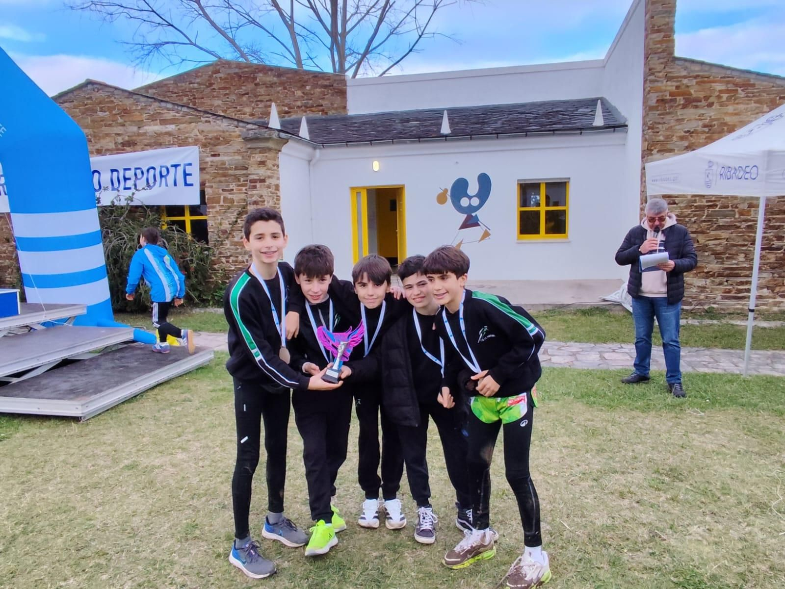 Galería | El cross escolar gallego celebra su final en Ribadeo