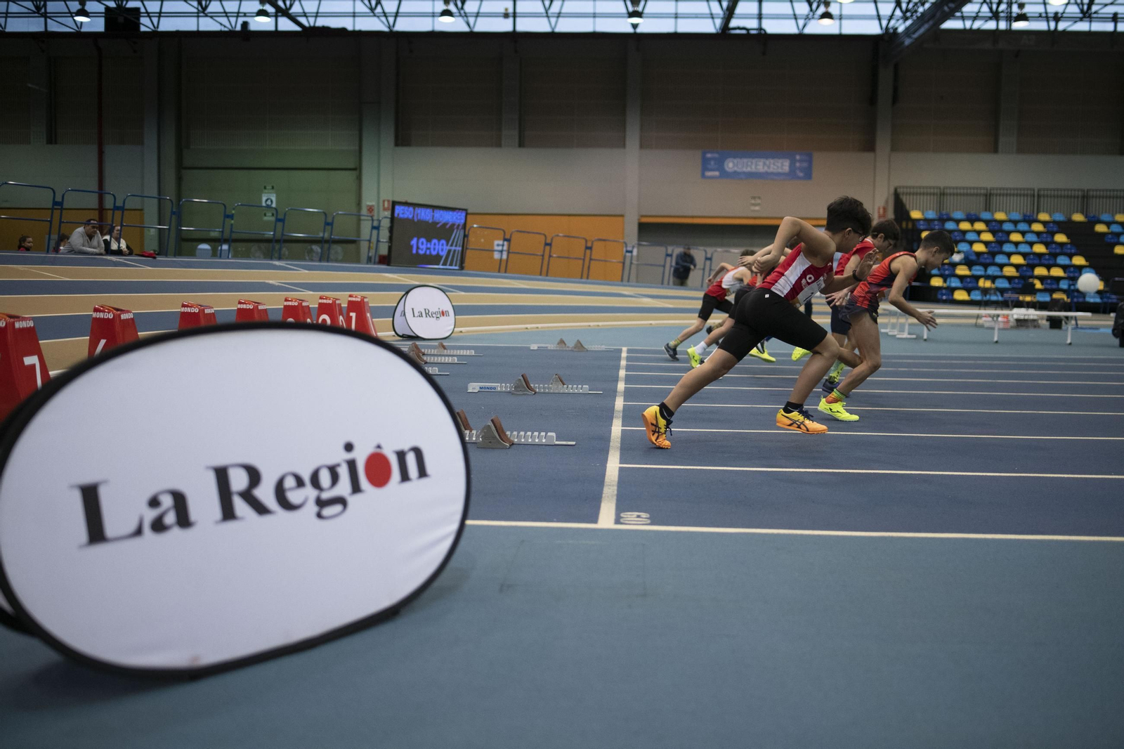 Galería | +Deporte La Región arranca la temporada 2026 con el 7º Torneo de Atletismo de Pista Cubierta