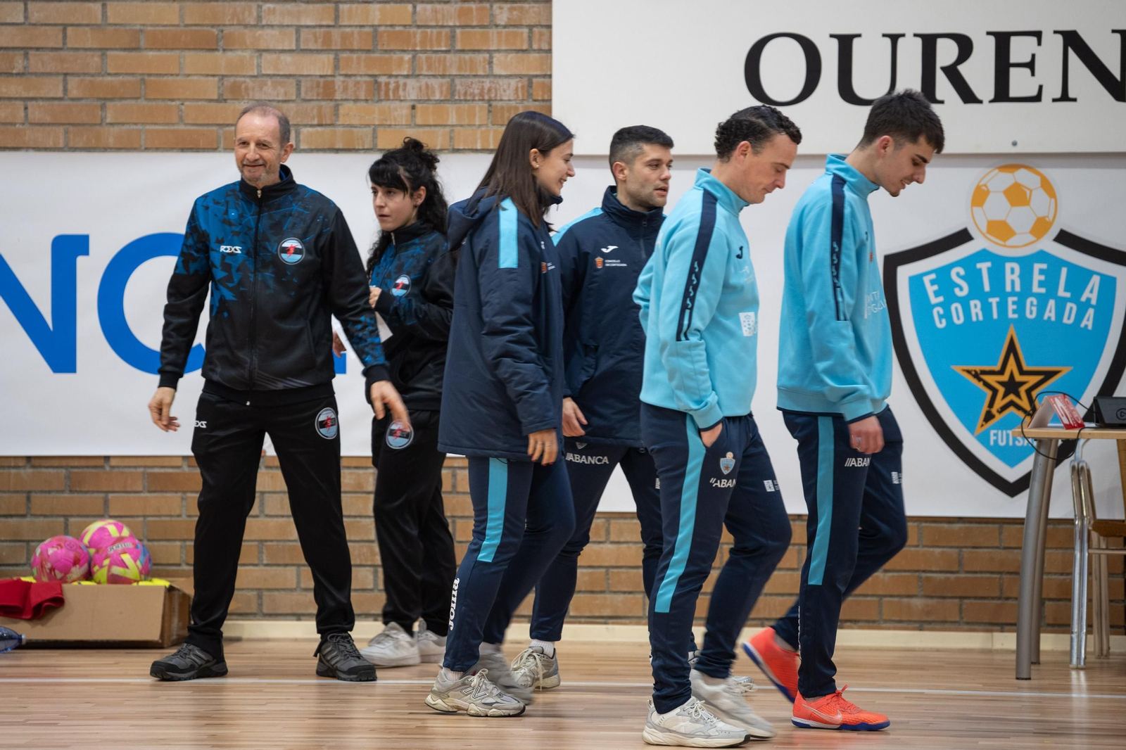 Galería | Así se vivió el intenso duelo entre el Estrela Cortega y Segosala