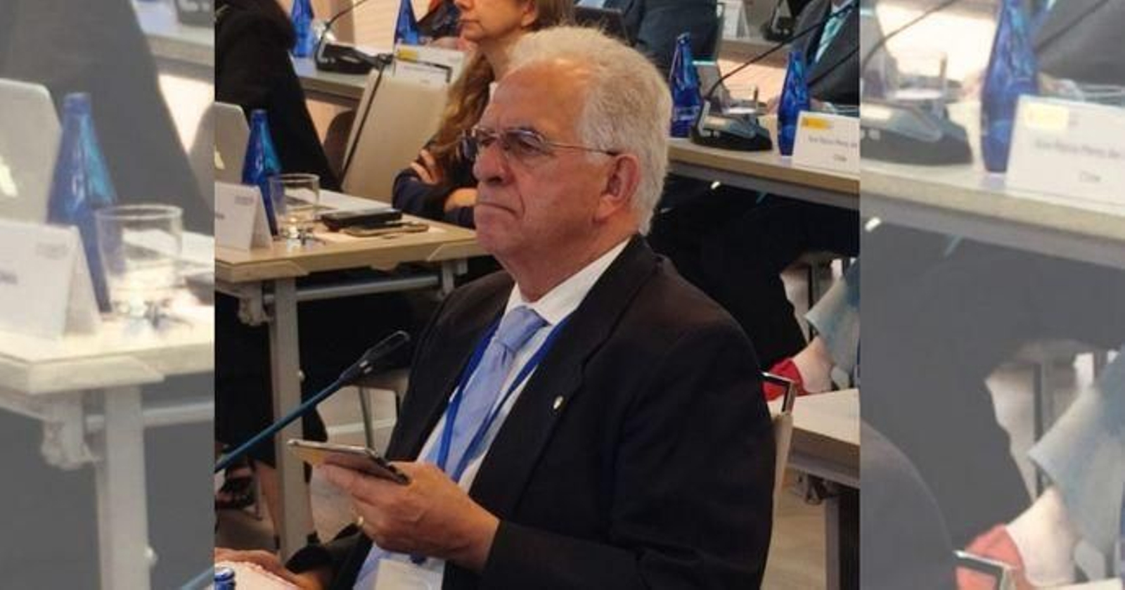 José Gil durante el reciente pleno del CGCEE