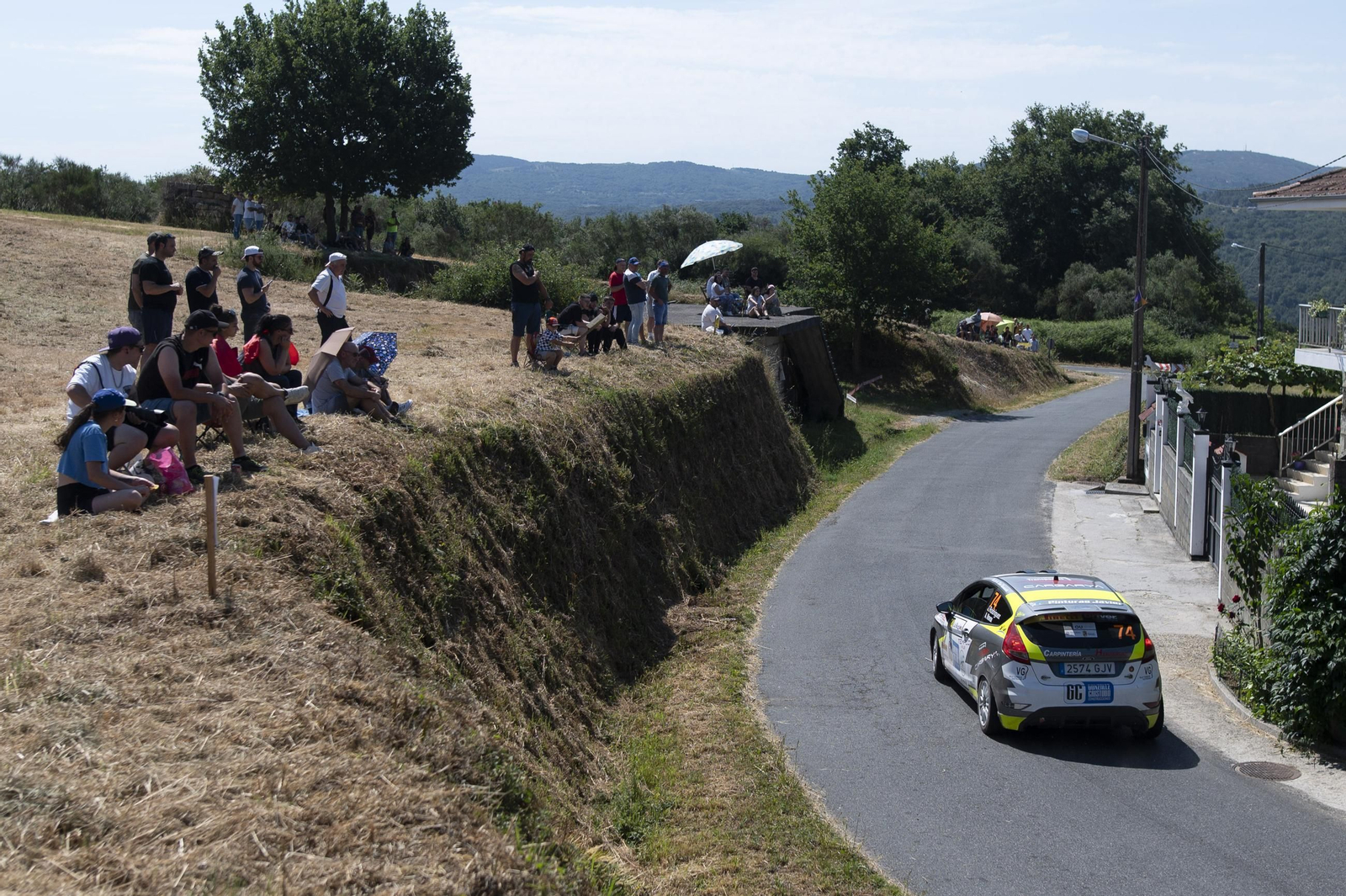 Galería | A Merca y Celanova disfrutan un año más de un tramo del Rally de Ourense, en fotos