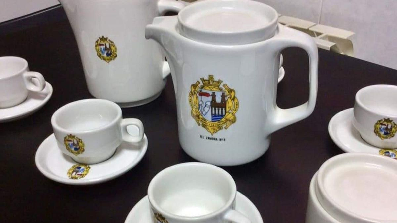 La vajilla del Zamora 8.