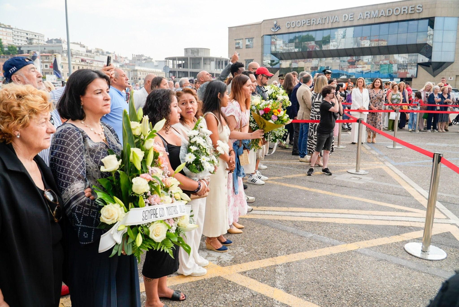 Galería | Vigo rinde homenaje a la Virgen del Carmen por tierra y por mar