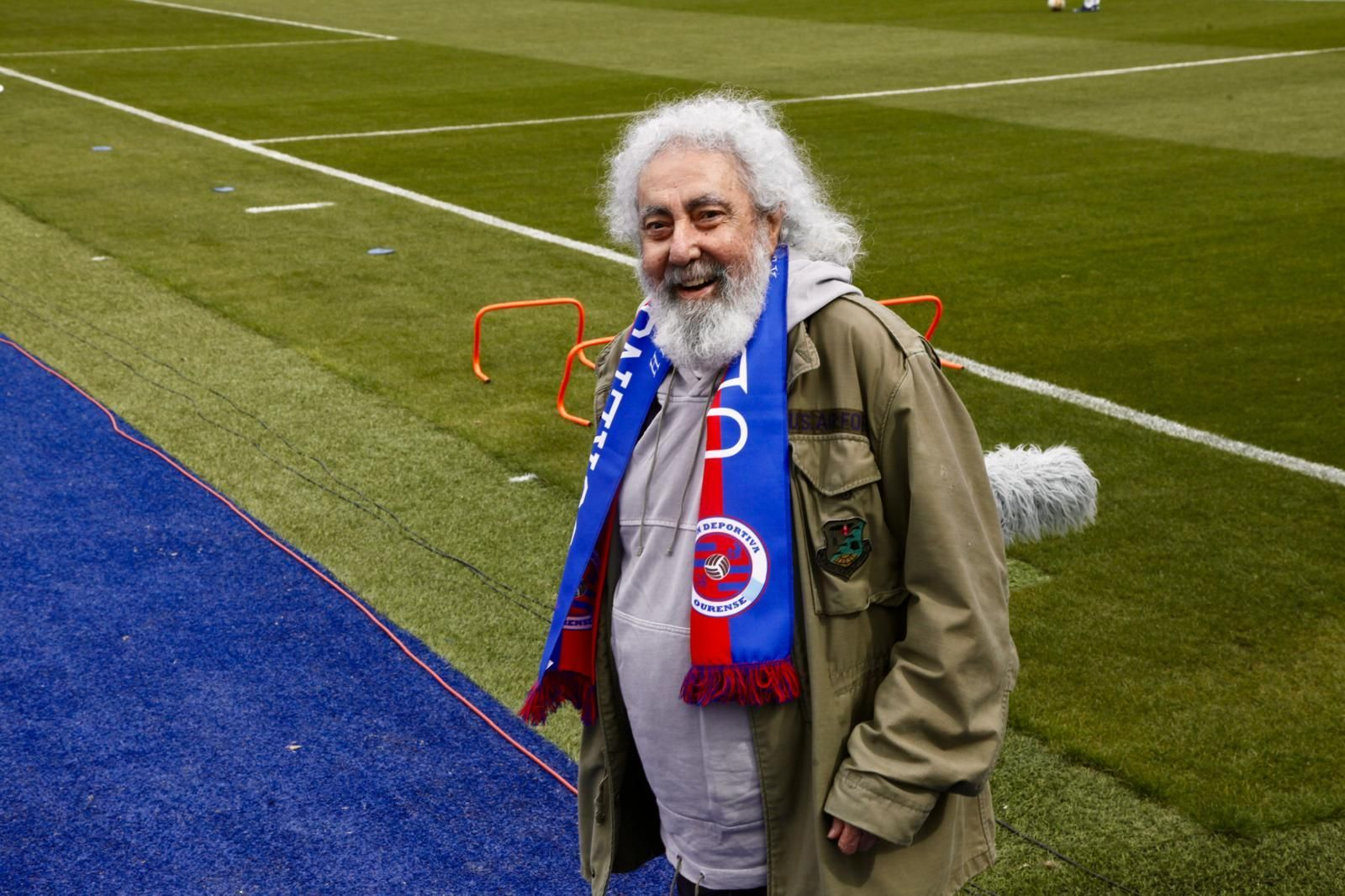 Galería | El Estadio de O Couto vibra con un partido para la historia de la UD Ourense