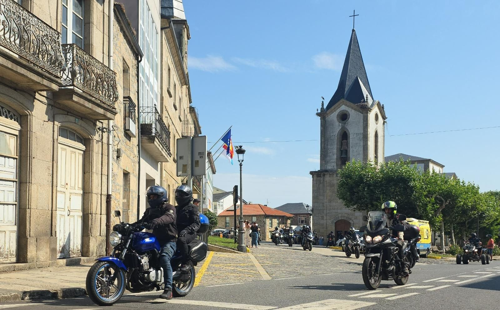 Galería | La XXI Concentración Mototurística reúne a cerca de 400 inscritos en A Pobra de Trives