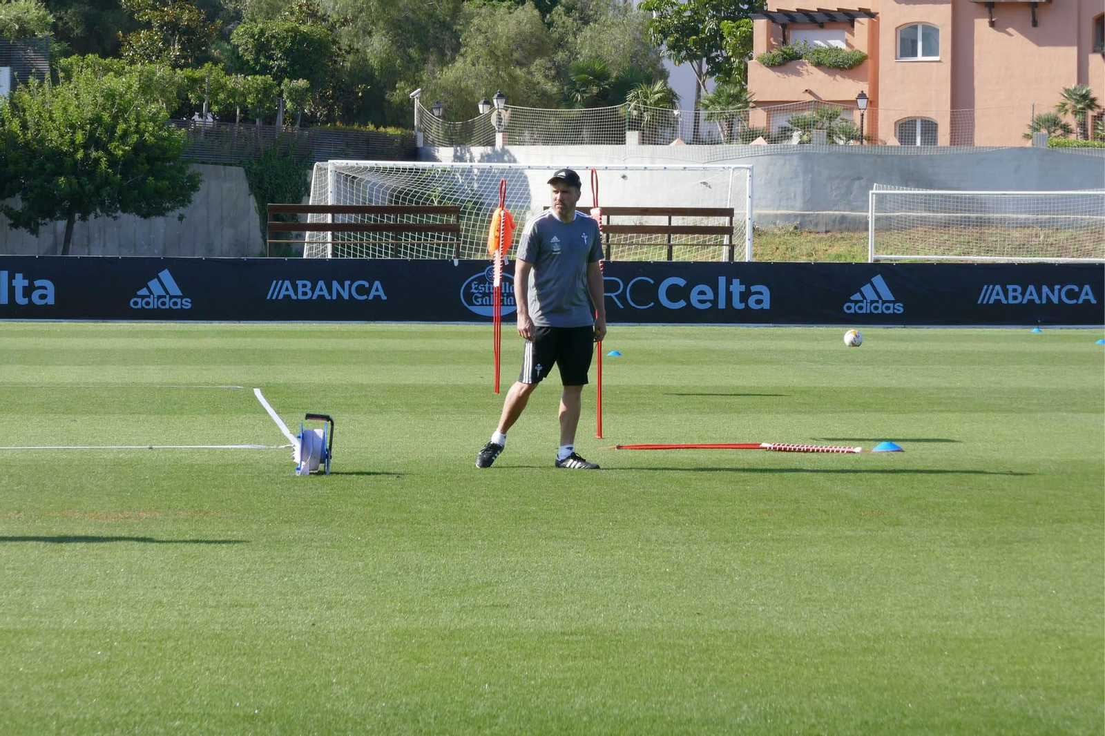 Eduardo Coudet tiene, por el momento, dos refuerzos respecto a la pasada temporada.