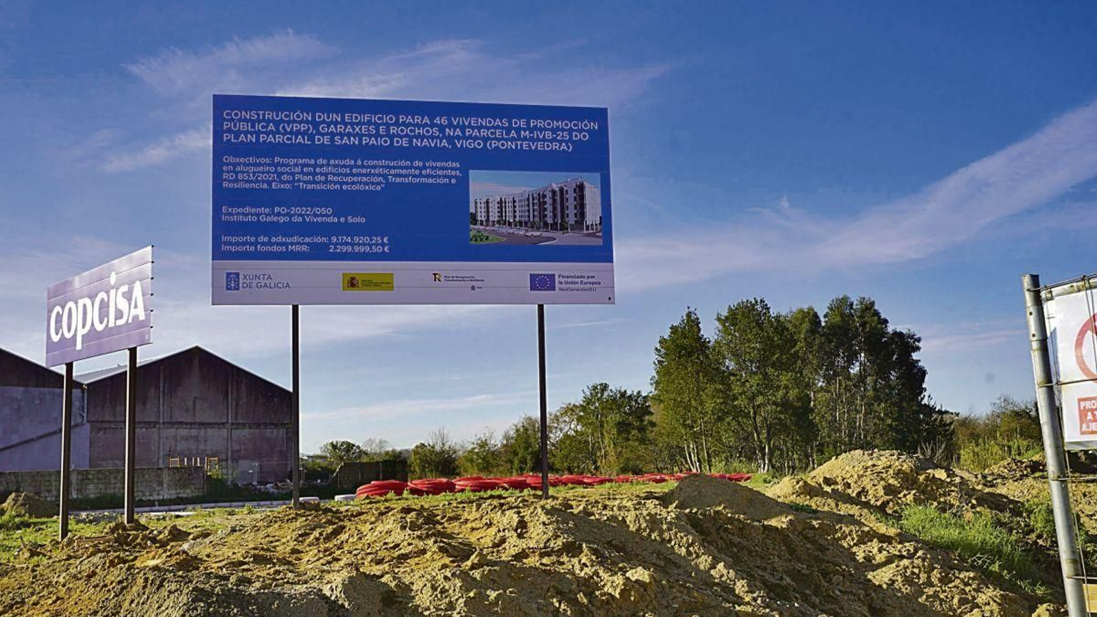 Parcela de terreno donde se construirá vivienda de protección oficial en el barrio de Navia.