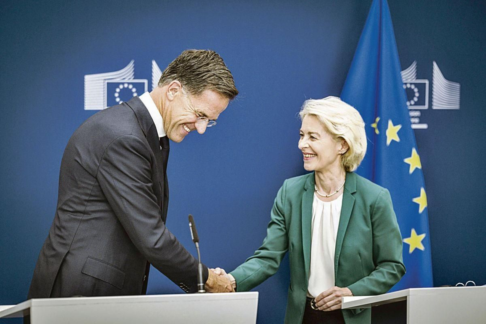 Ursula von der Leyen, la semana pasada con el secretario general de la OTAN, Mark Rutte.