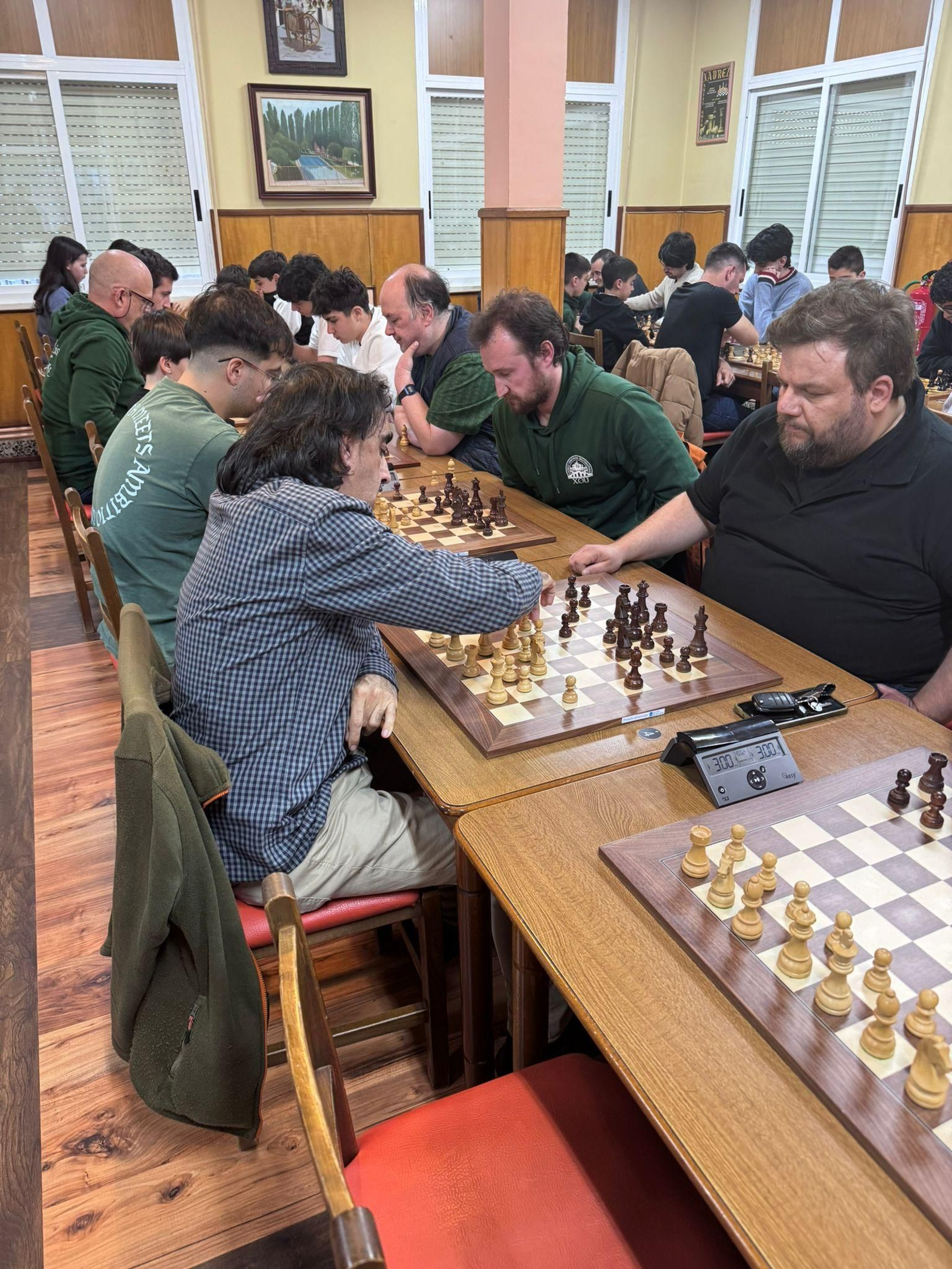 Galería | El ajedrez conquista Barrocás durante la Semana Santa