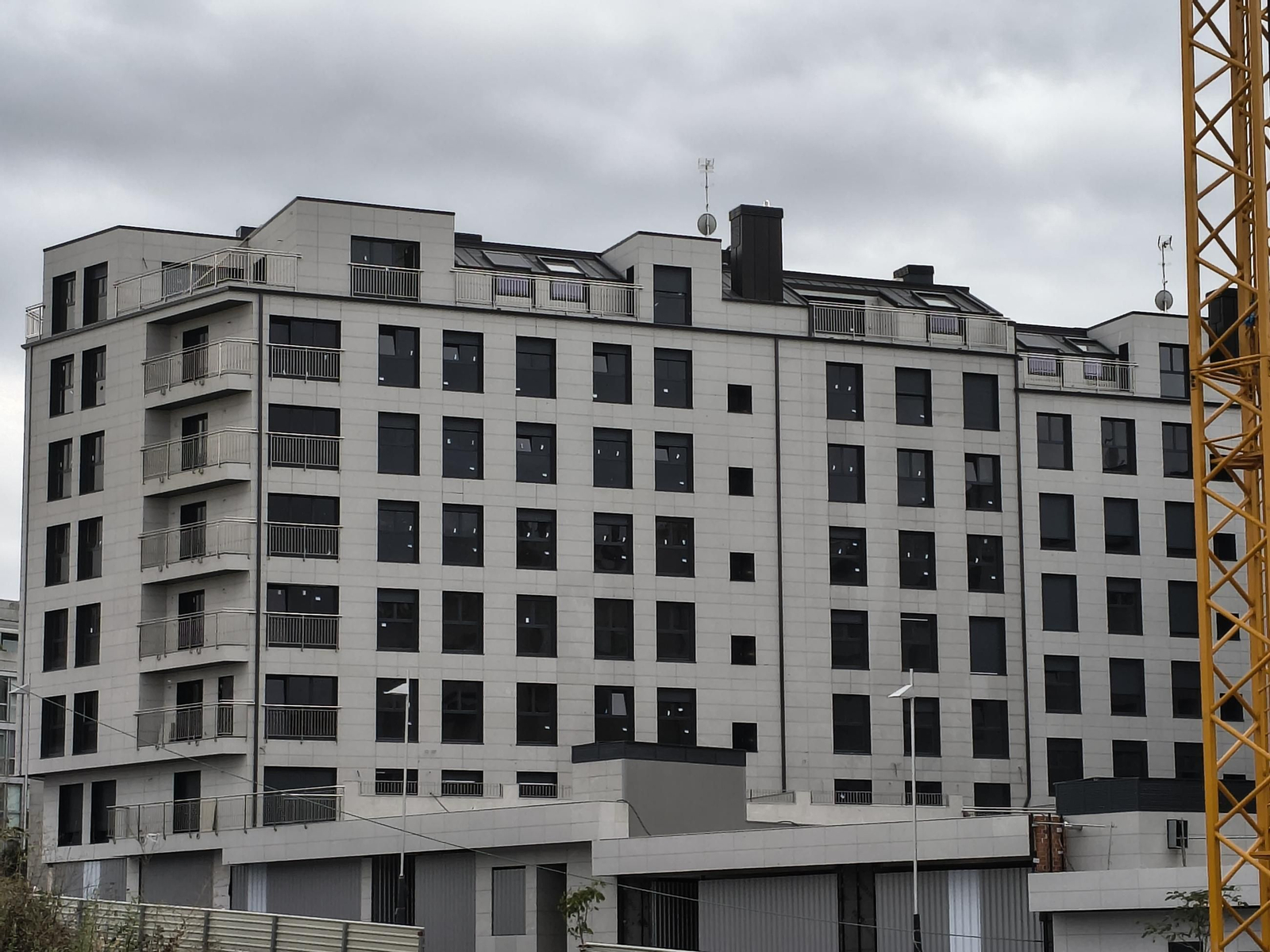 Uno de los pisos de nueva construcción en Eduardo Pondal.