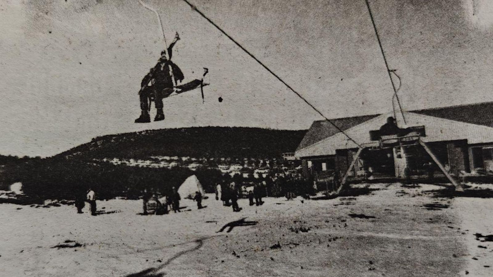 El telesilla “Manzaneda” a pleno funcionamiento.