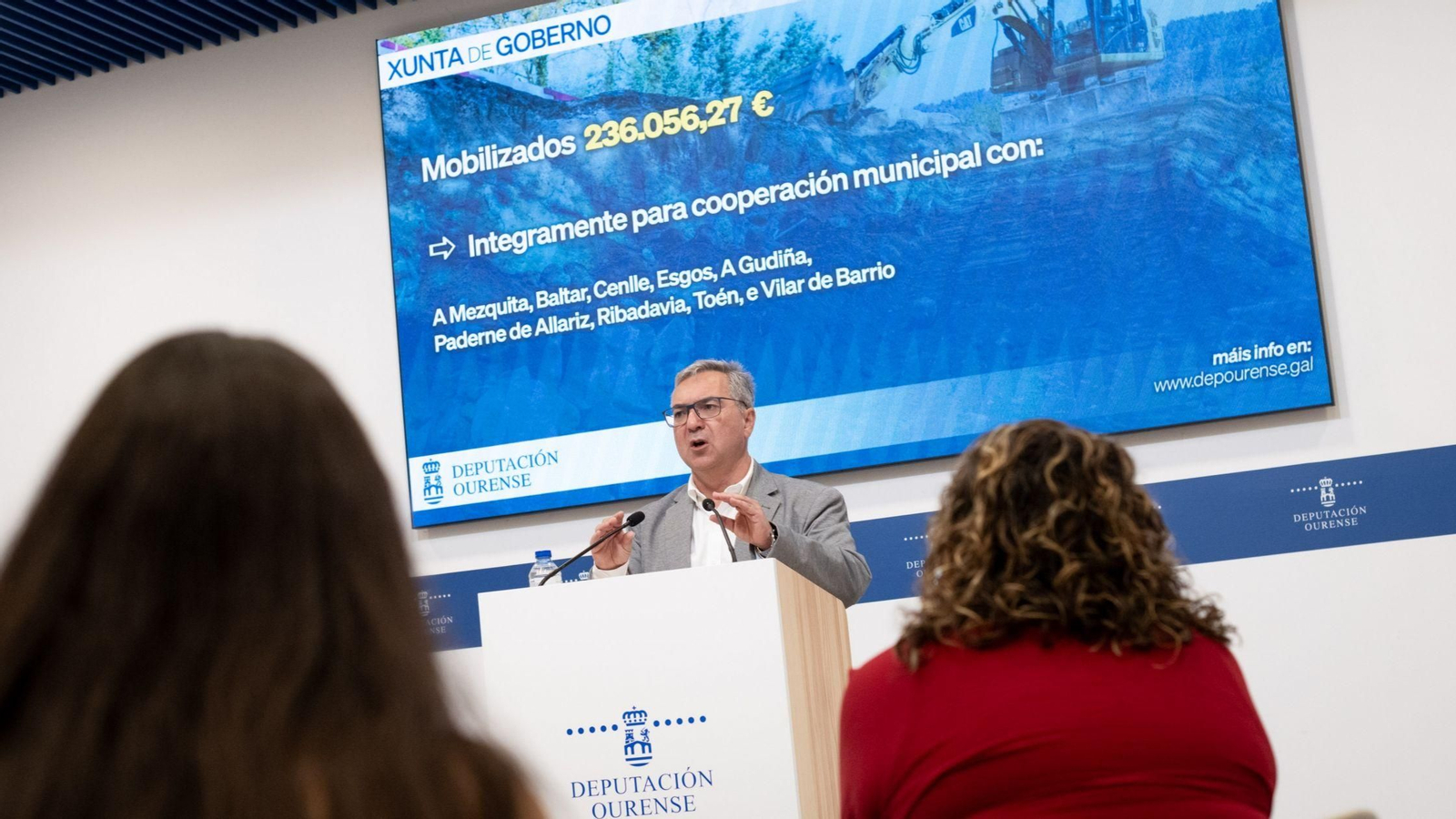 Luis Menor comparece tras la celebración de la junta de Gobierno.