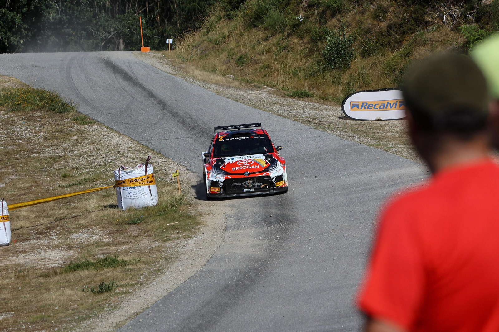 Galería | Los coches se apoderan de Vigo en el primer día del Rally Rías Baixas