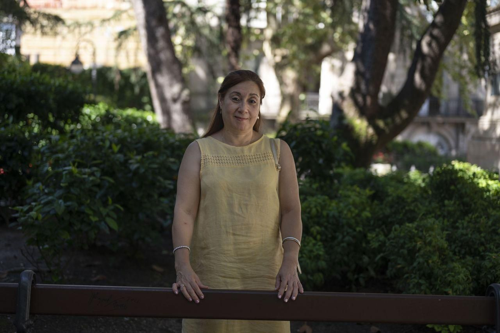 Mercedes Díaz, oriunda de Manzanillo, llegó  a España en 2003 y desde entonces ha estado trabajando para proveer a su familia en Cuba (MARTIÑO PINAL)