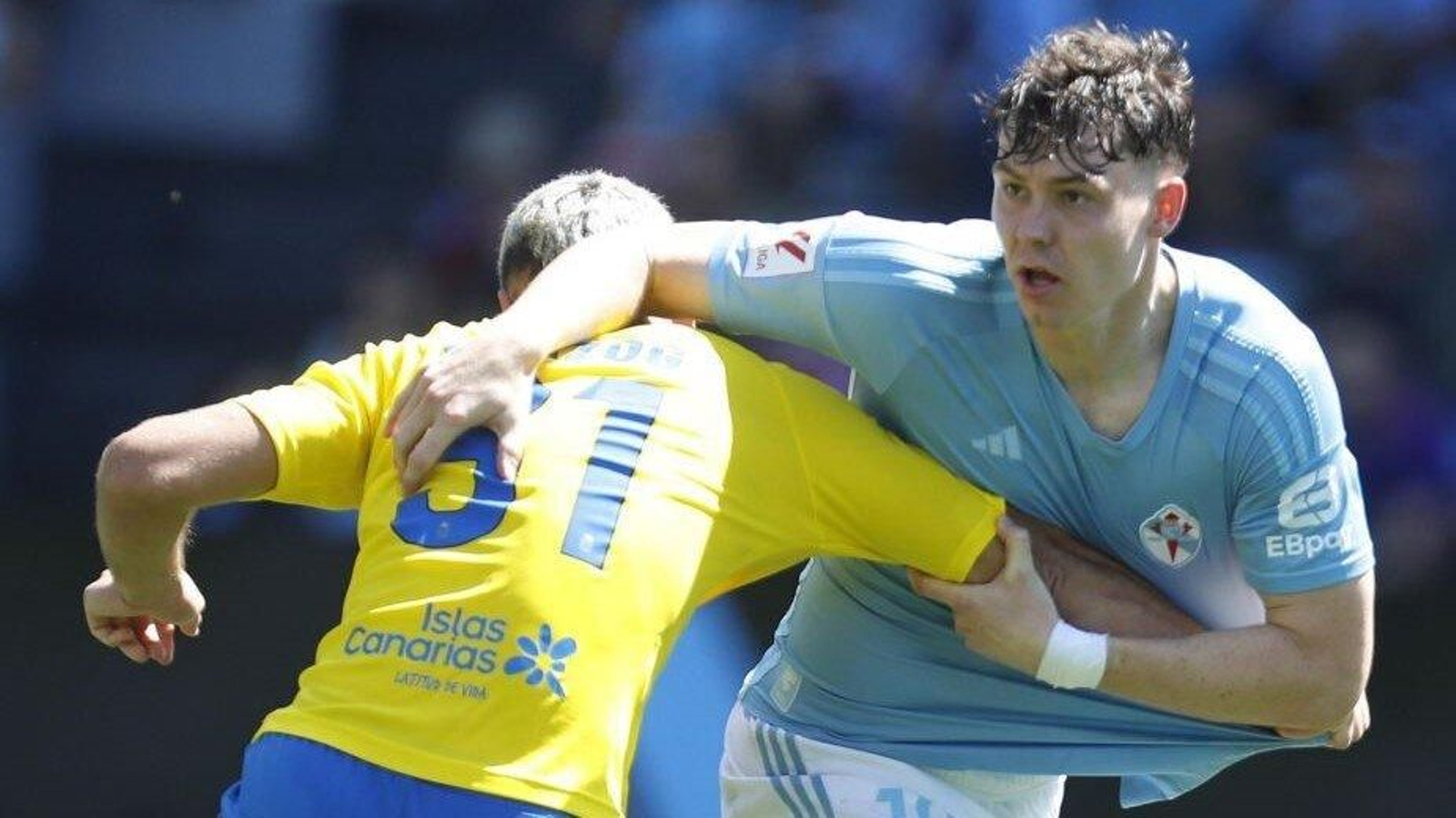 Jorgen Strand Larsen, vendido al Wolverhampton inglés con cesión previa, en un partido del curso pasado.