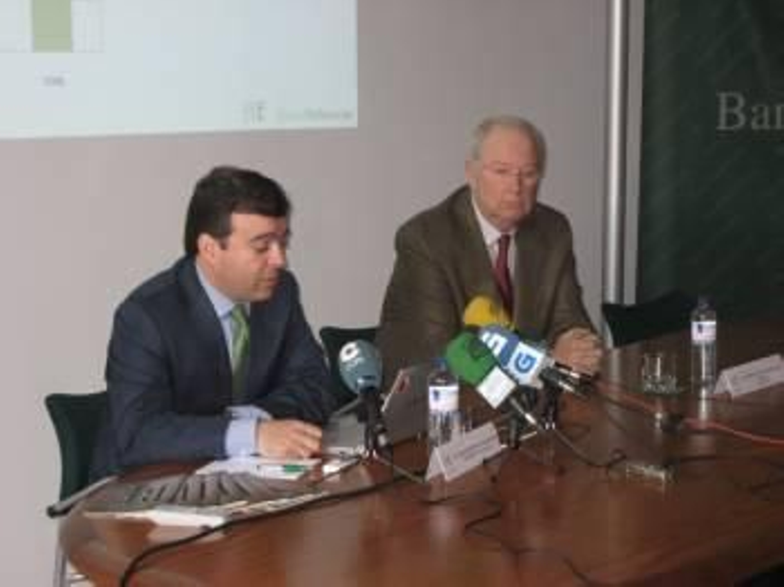Francisco Botas, conselleiro delegado, e Javier Etcheverría, presidente de Banco Etcheverría. (Foto: ARQUIVO)