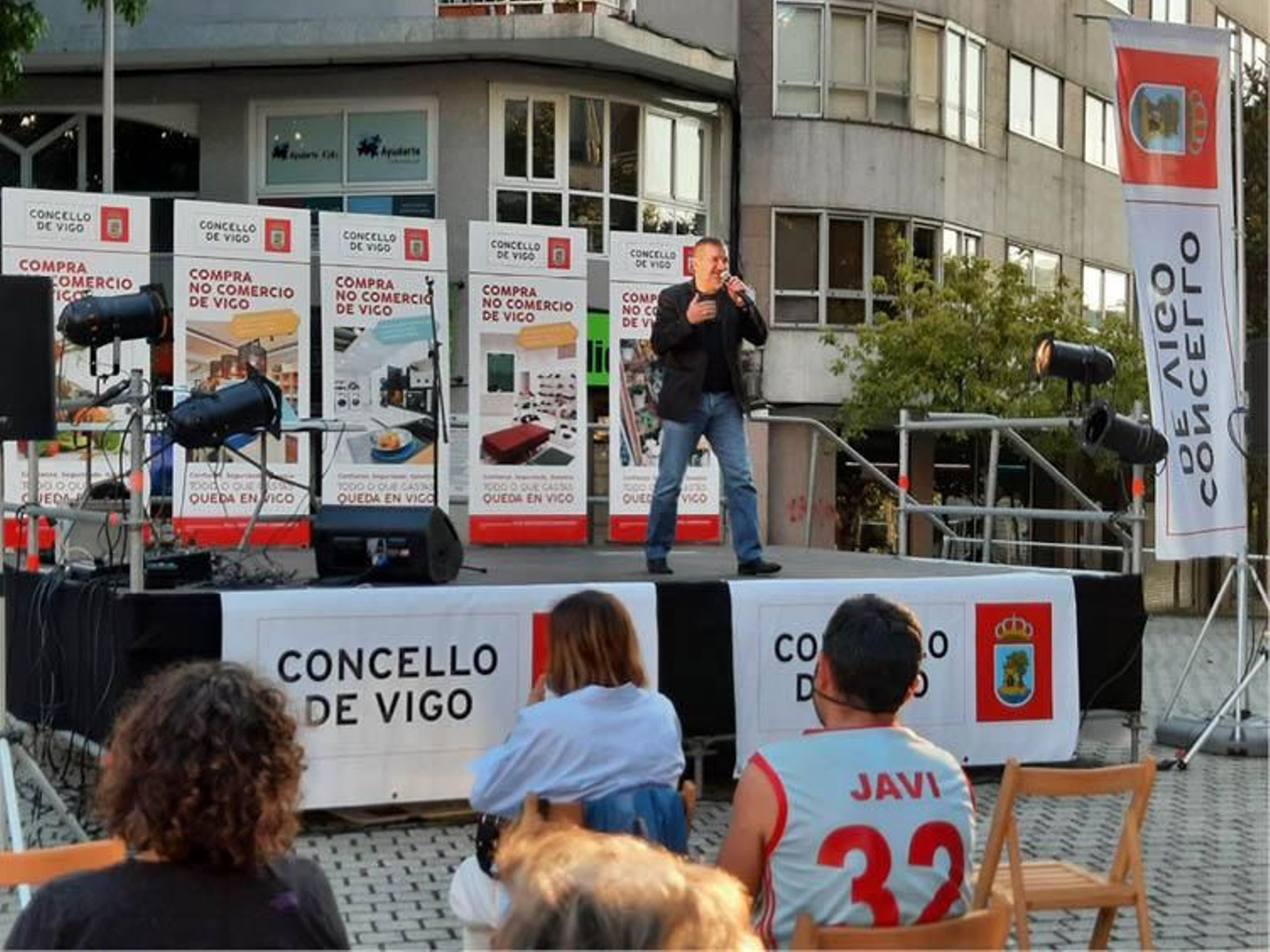 Un momento de la actuación de Alberto Cunha.