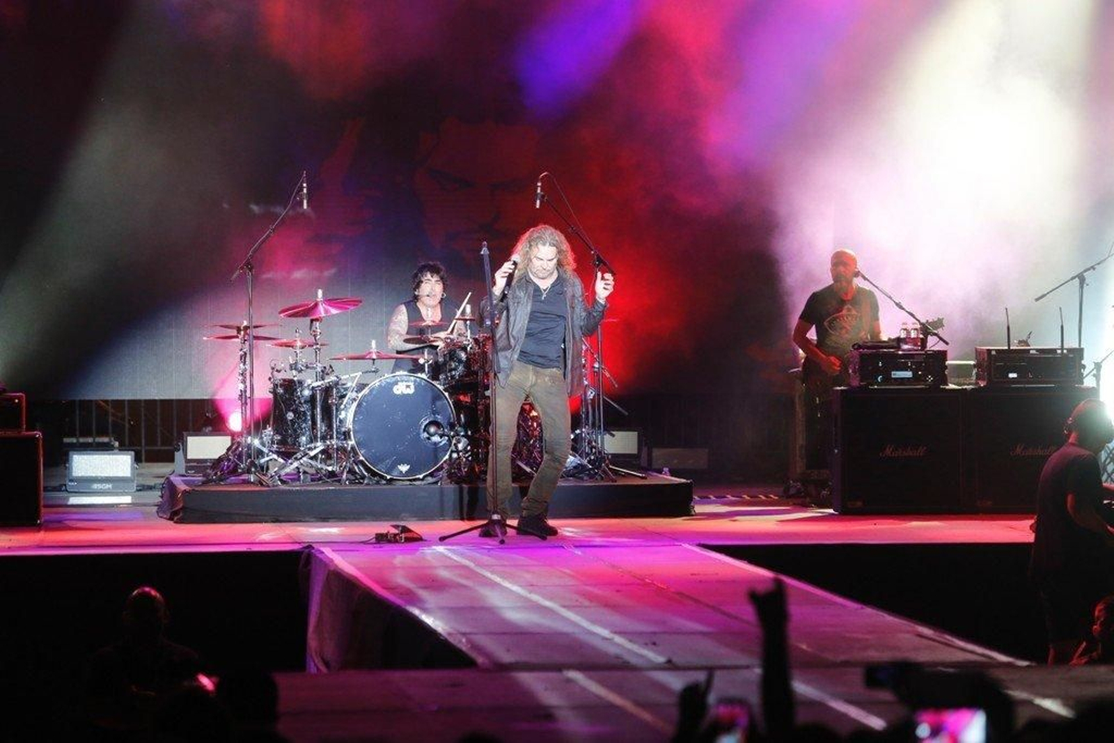 Concierto de Maná en Vigo 052 // Lanfoco