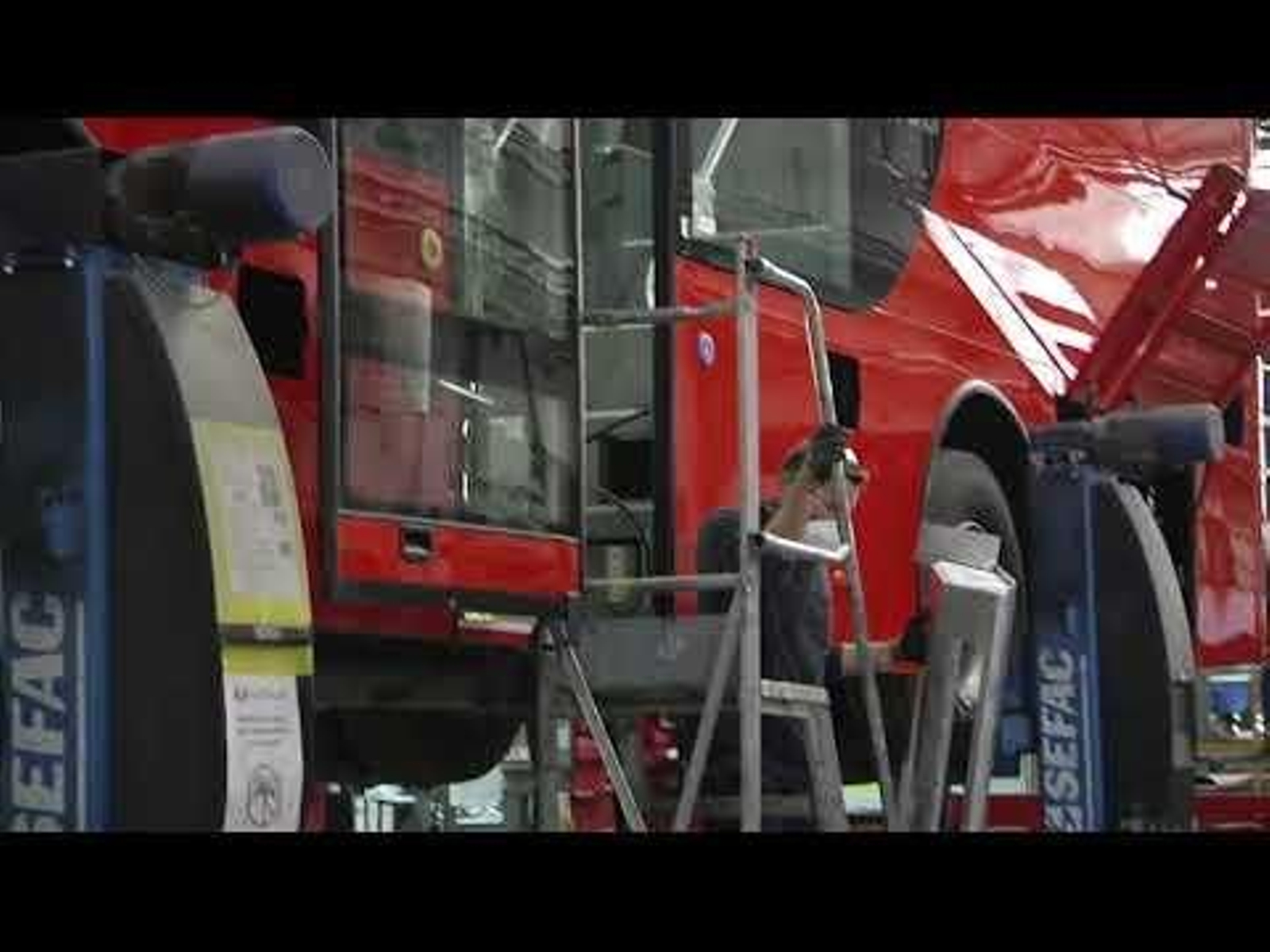 UNVI participará en la fabricación de un nuevo bus de Volvo 17.03.25