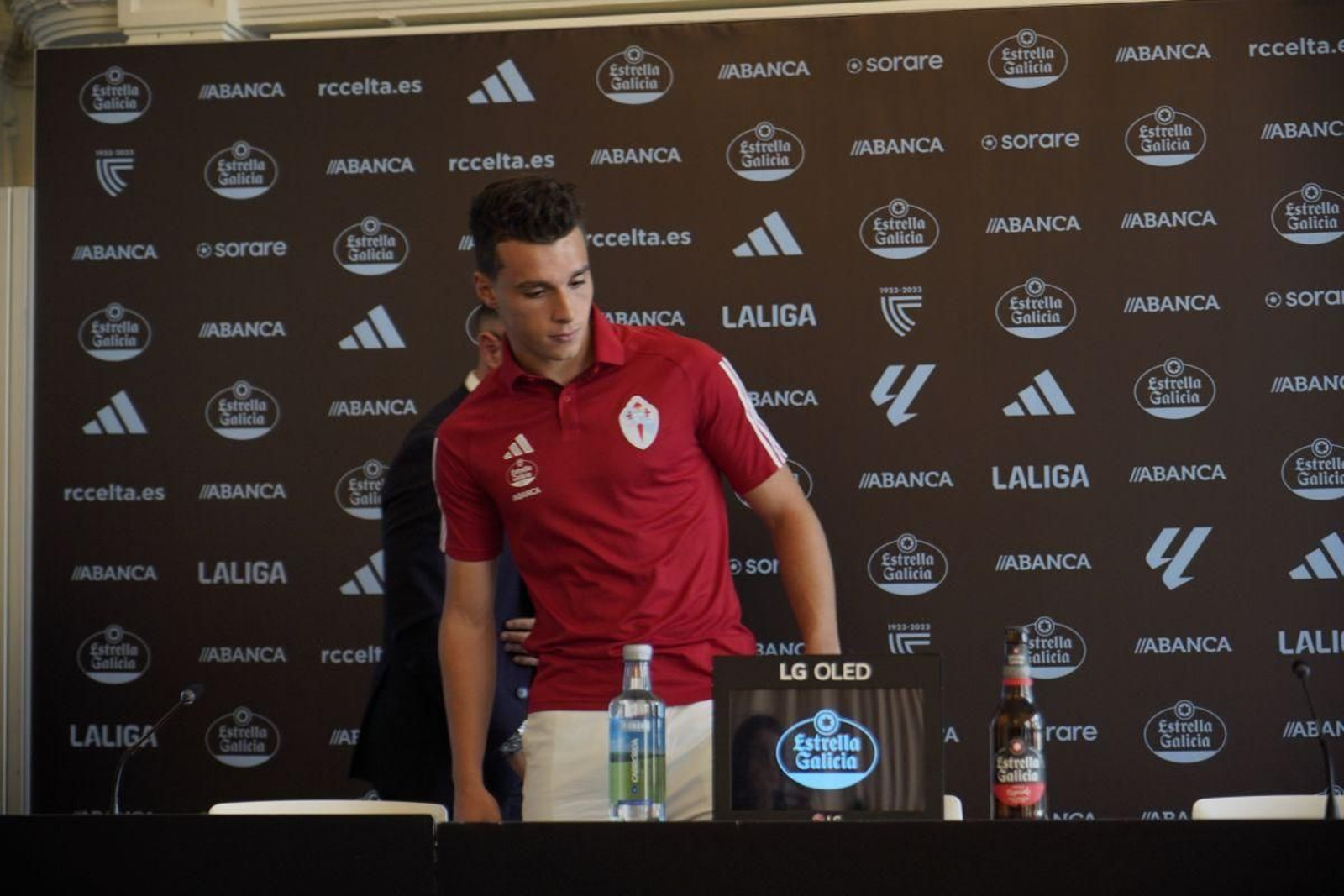 Anastasios Douvikas no será el último fichaje del Celta en el presente verano.