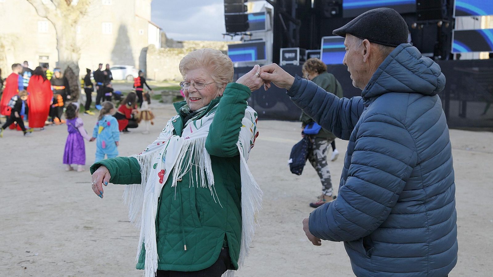 Galería | Concurso de comparsas y Baile de Entroido en Allariz