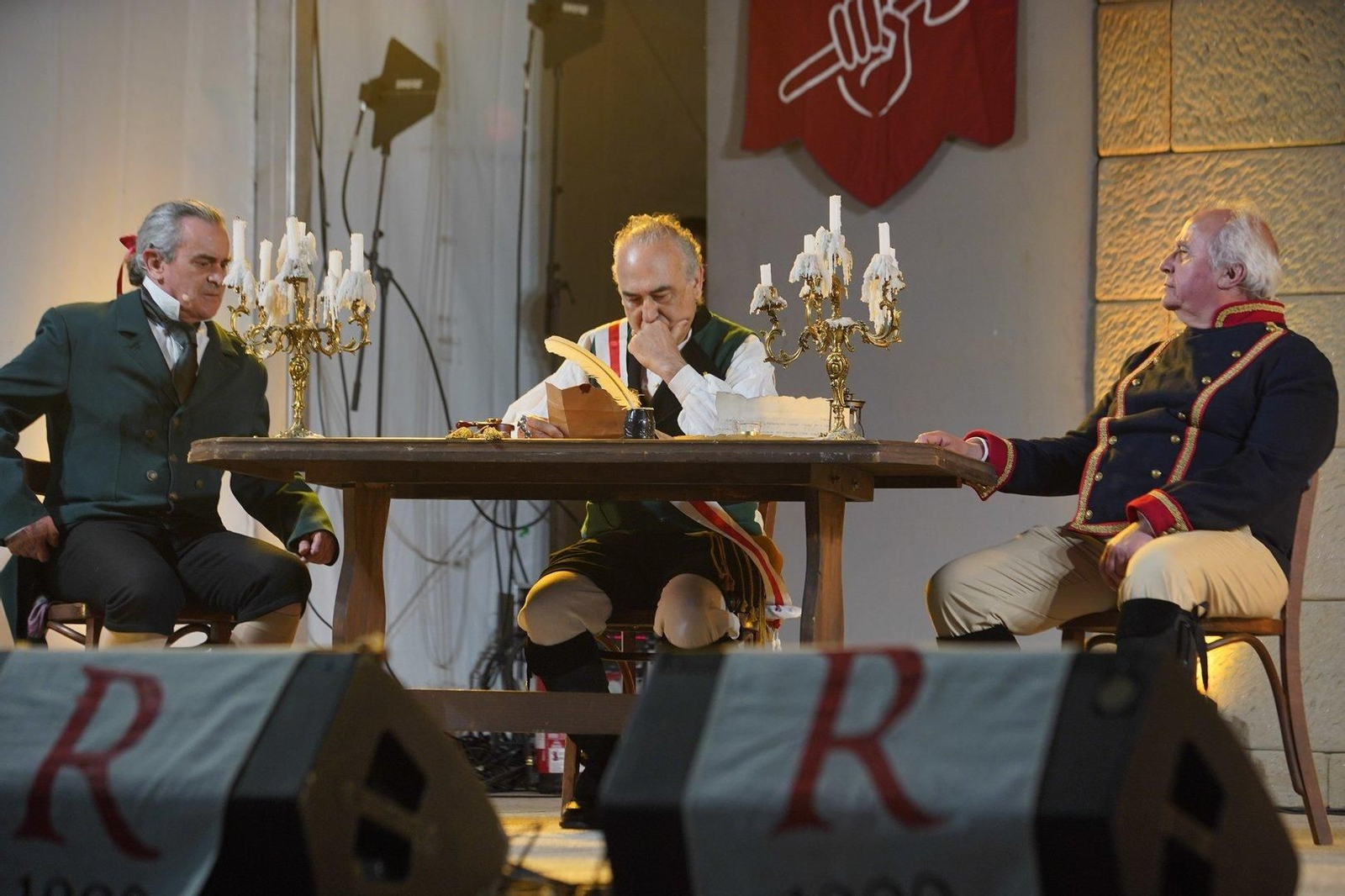 Representación de la destitución del alcalde Cairo.