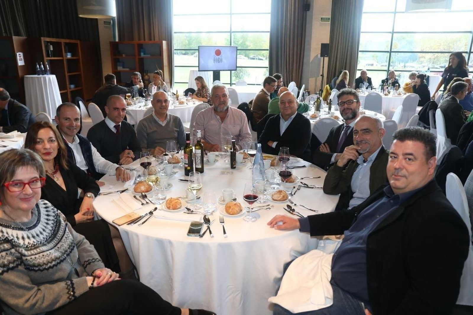 Rosa Martínez, María Jesús Boo, Carlos Díaz, Óscar González, Juan Dasilva, Anxo Pérez Carballo, Venancio Fernández, Héctor López, Julio Álvarez yJosé Benito Álvarez