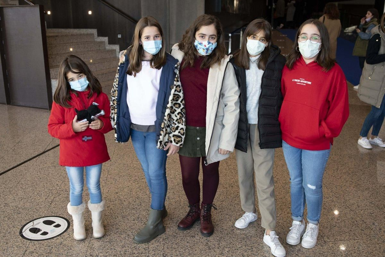 Eva, Sara, Adriana, Carmen y Lucía.