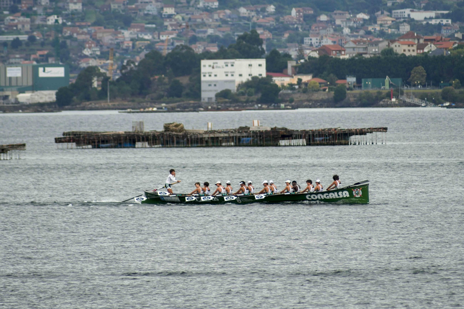 Galería | Las traineras se dan cita en el paseo de Cardona