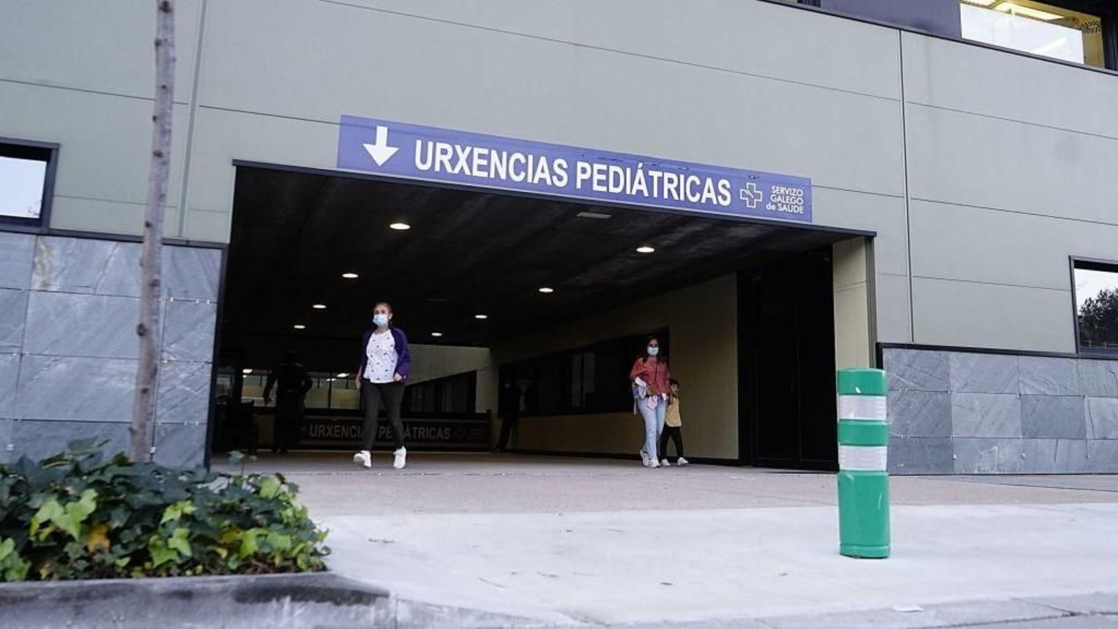 Las Urgencias Pediátricas del Cunqueiro registran una afluencia masiva de menores por virus respiratorios.