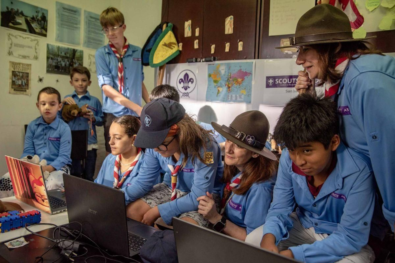 Jóvenes scouts de Vigo el pasado sábado conectando con ‘hermanos’ de otros países