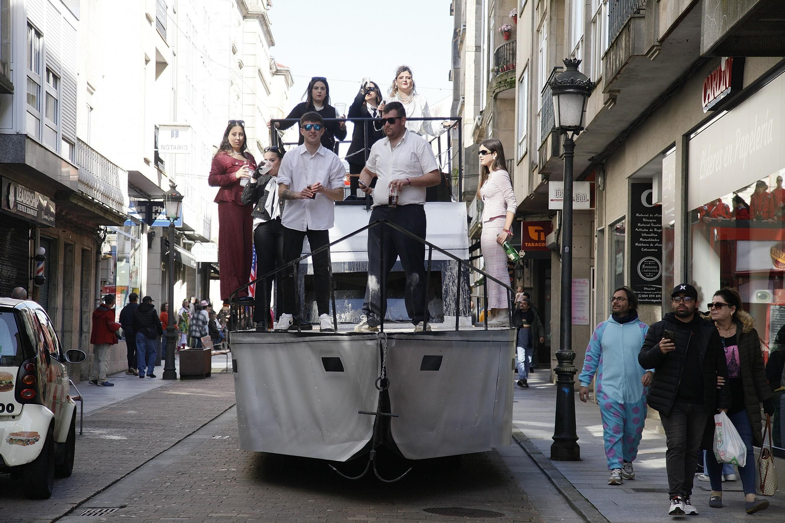 Galería | Sabroso cierre de Entroido en Carballiño, con la Festa da Cachucha