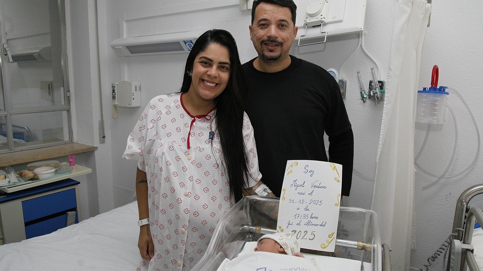 Andressa y Maico, junto a su hijo Miguel.