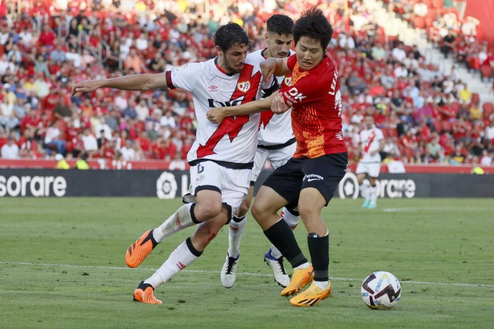 Santi Comesaña pasó las últimas siete temporadas en el Rayo.