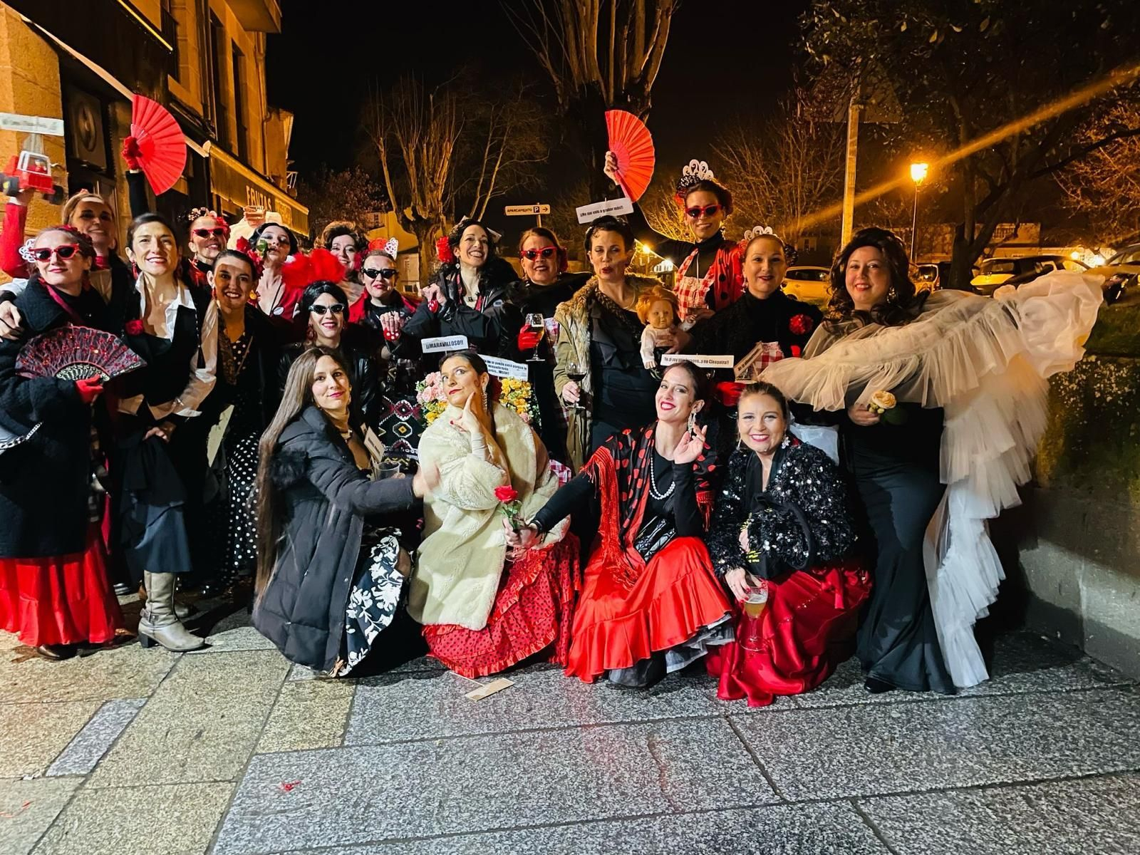 Galería | Allariz tuvo una Noite de Comadres con mucha troula
