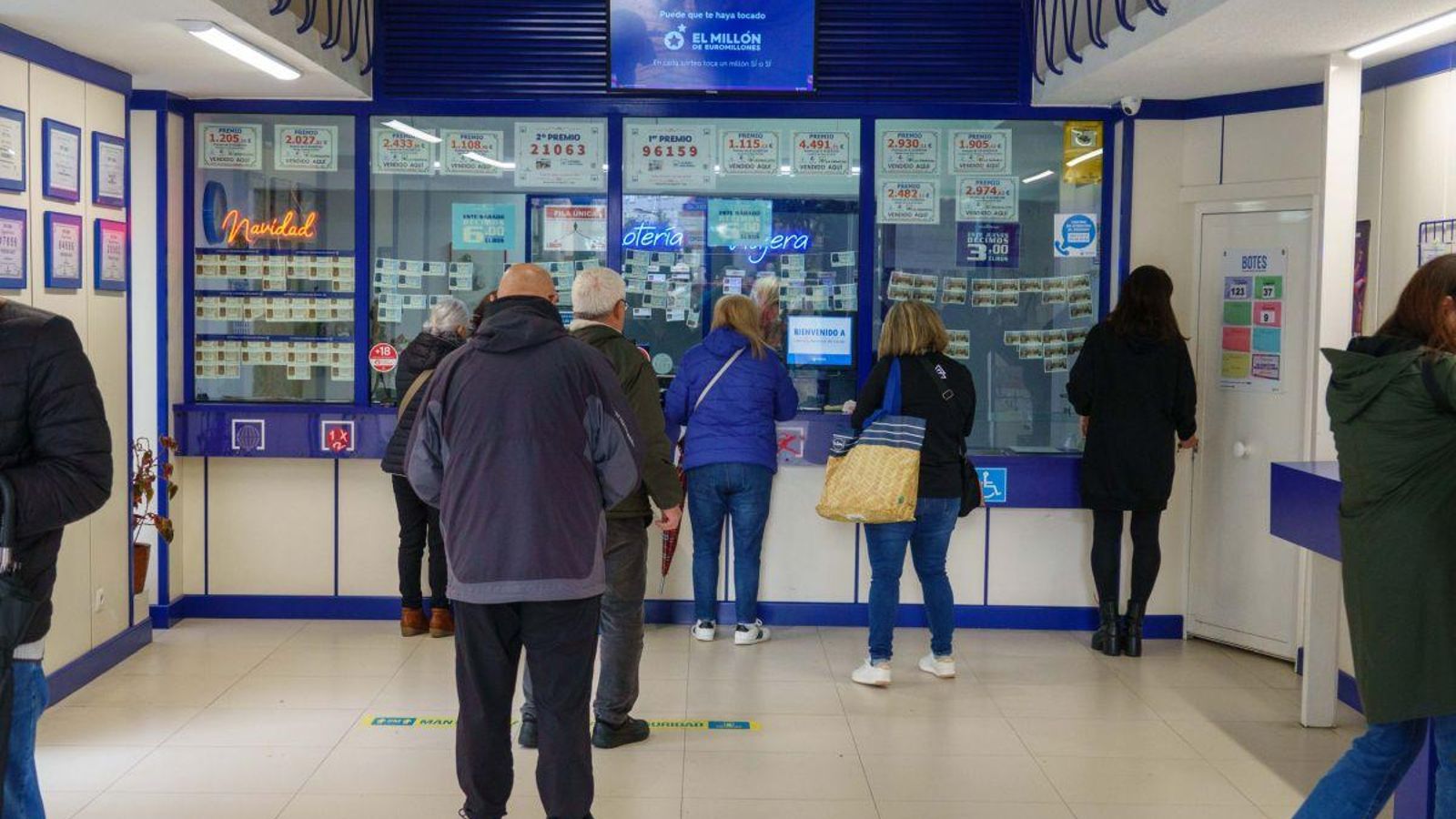 La lotería de Navidad se ha ido adaptando año tras año a los avances tecnológicos.